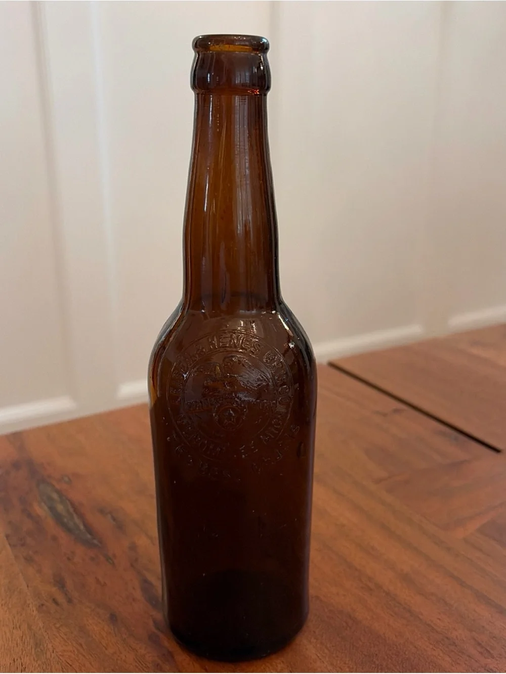 Two Antique Leisen & Henes Menominee MI Beer Bottles Pre-Pro WF&S Cream City